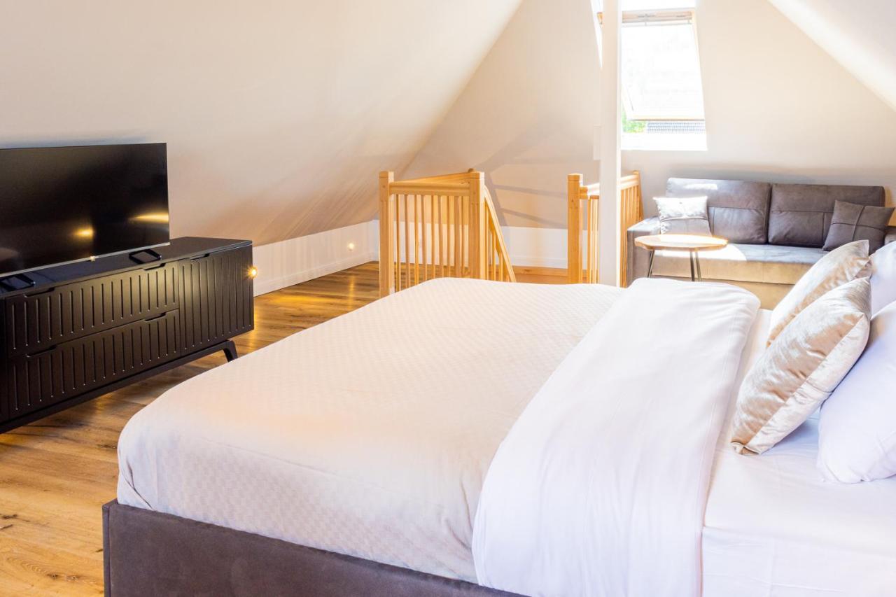 Moderne Maisonette Ferienwohnung Mit Gartenzugang, Nur 7 Gehminuten Zum Strand, Parkplatz & Fahrradunterstellplatz Scharbeutz Εξωτερικό φωτογραφία