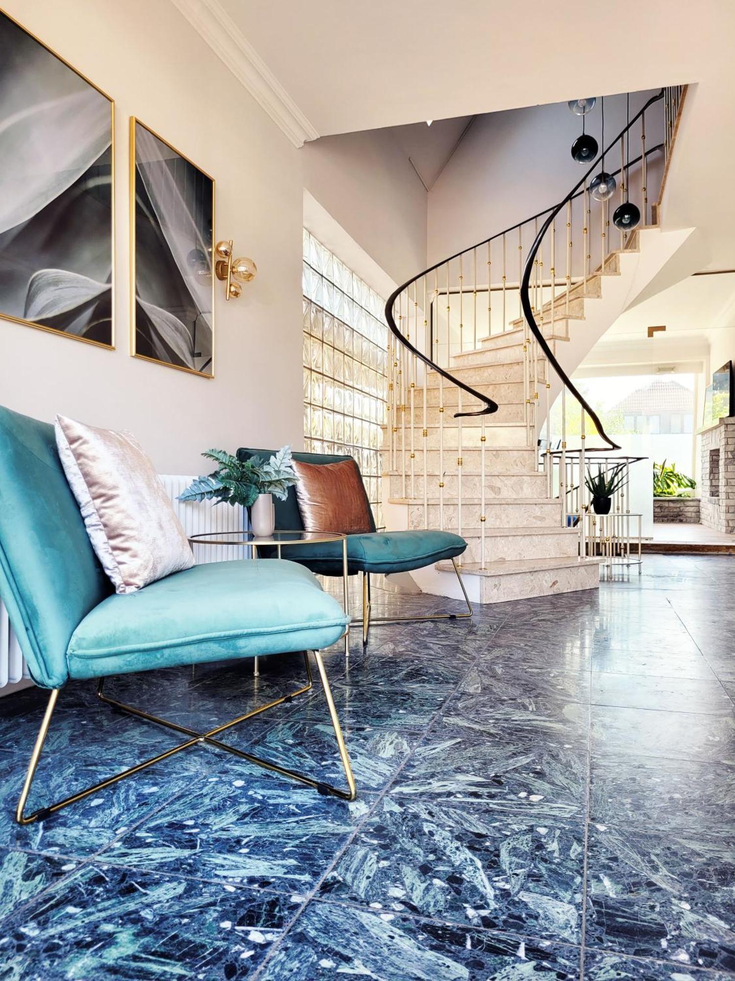 Moderne Maisonette Ferienwohnung Mit Gartenzugang, Nur 7 Gehminuten Zum Strand, Parkplatz & Fahrradunterstellplatz Scharbeutz Εξωτερικό φωτογραφία